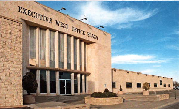 Office Space - 1717 W. Second - Executive West Office Plaza