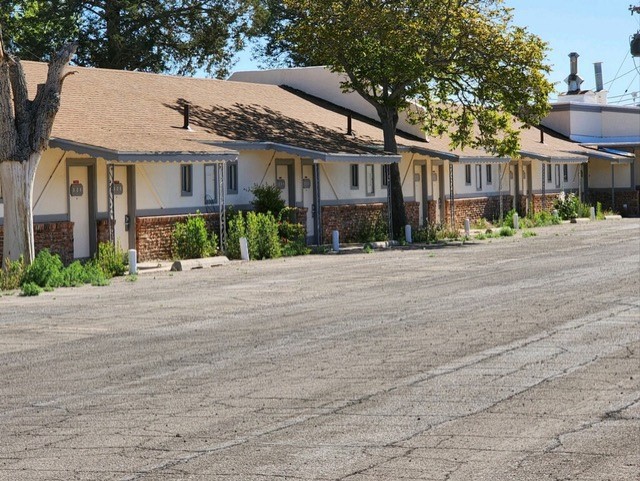 Leisure Inn Hotel