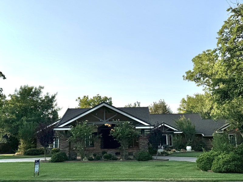 1909 Carolina Way