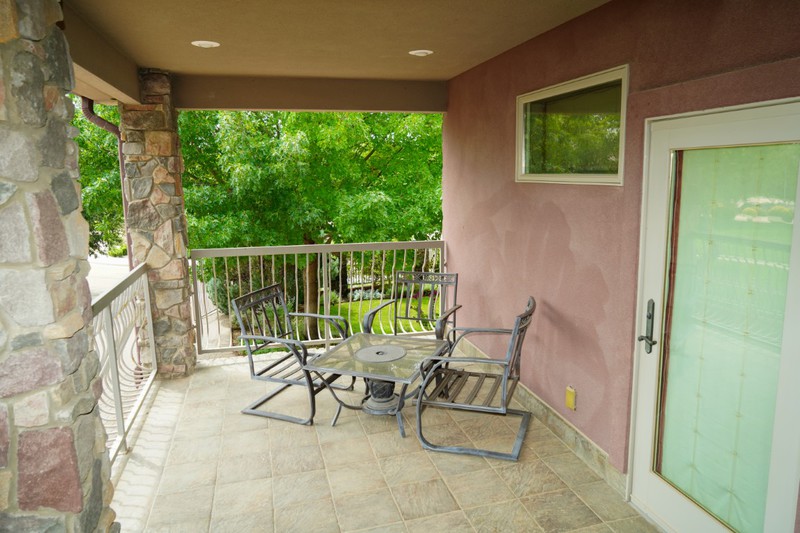 7 Sierra Blanca Circle