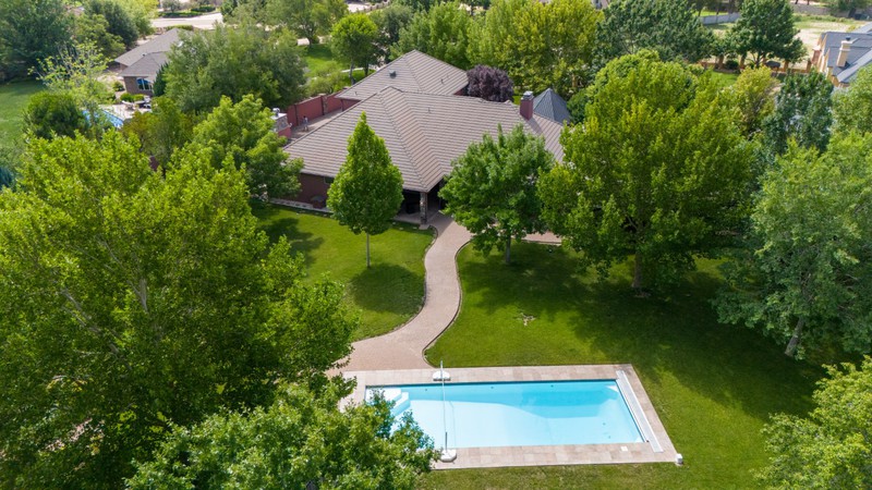 7 Sierra Blanca Circle