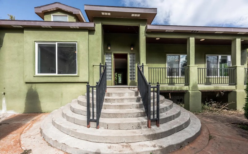 139 Rivers Edge Auction