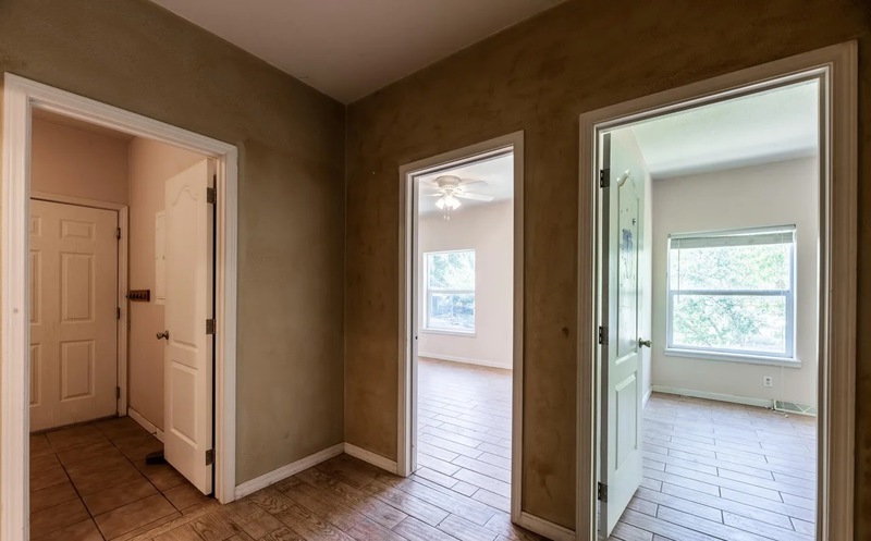 139 Rivers Edge Auction