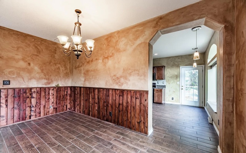 139 Rivers Edge Auction