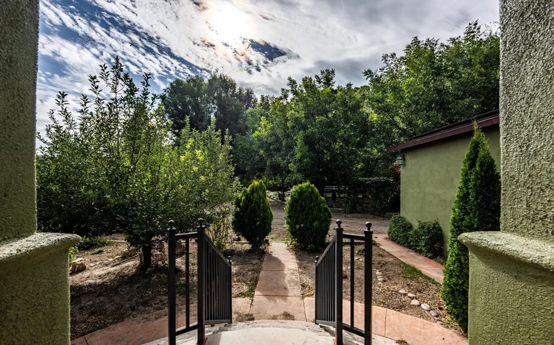 139 Rivers Edge Auction